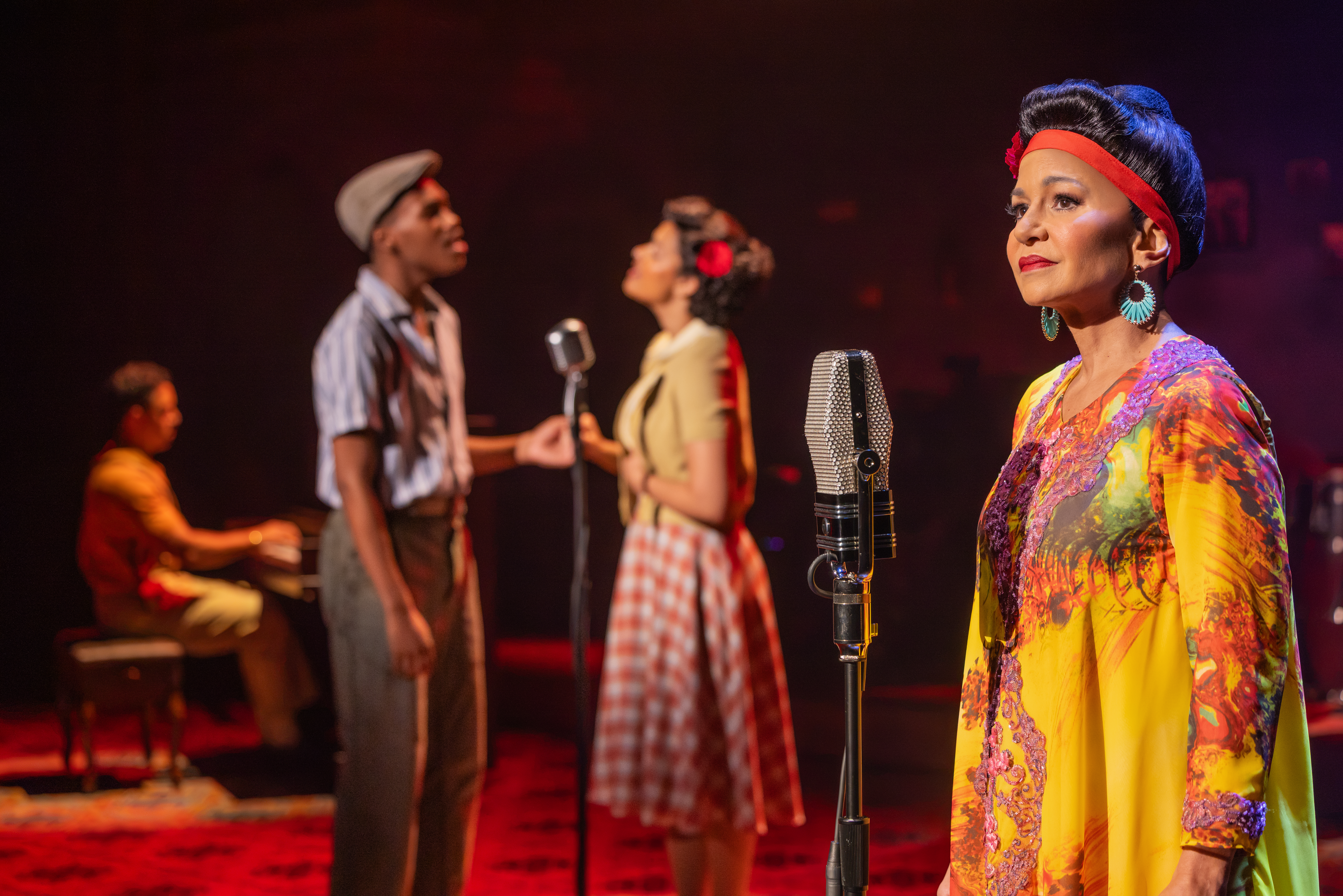 0833 - Karmine Alers (right), Irving Aday O&rsquo;Connor (seated at piano), Jaleel Battles Jr. and Isabel Gonzalez (center), photo by Matthew Murphy